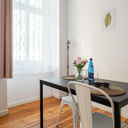 아파트 Apartament Spoko Haukego - Blisko Starego Miasta - By Spaceapart *